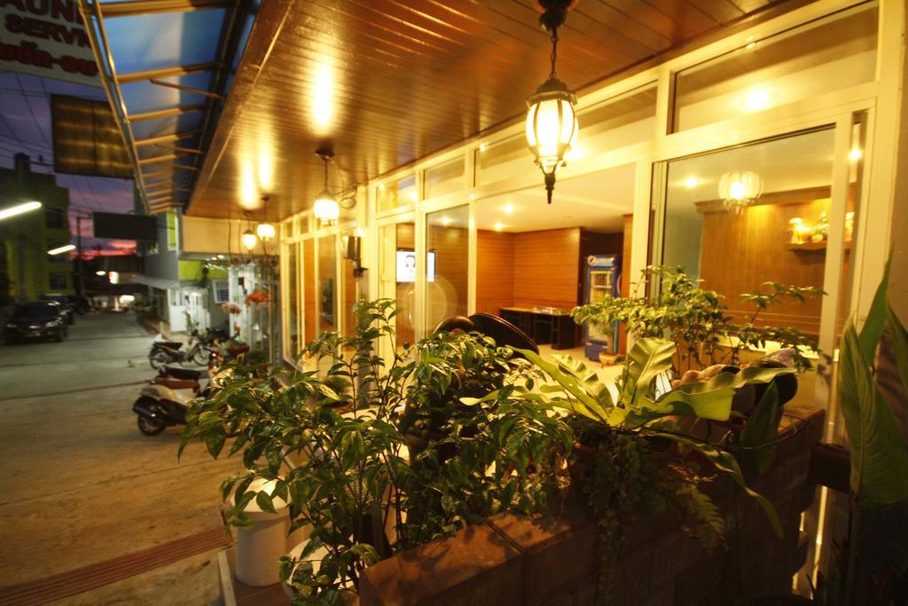 Khách sạn Yindee 2*