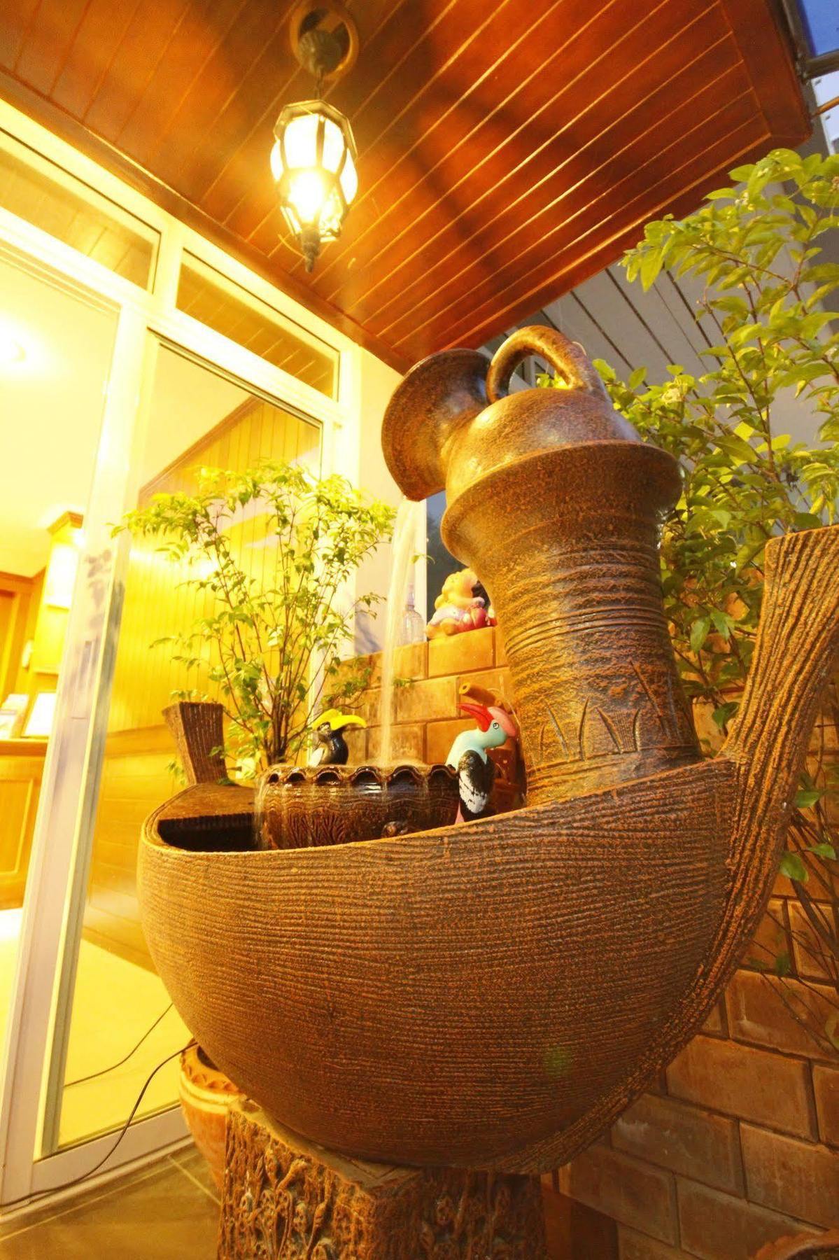 Yindee Khách sạn 2*