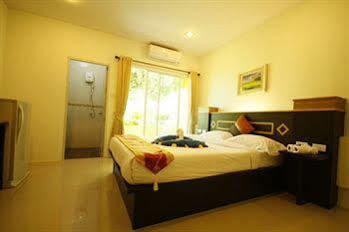 Yindee Khách sạn Patong